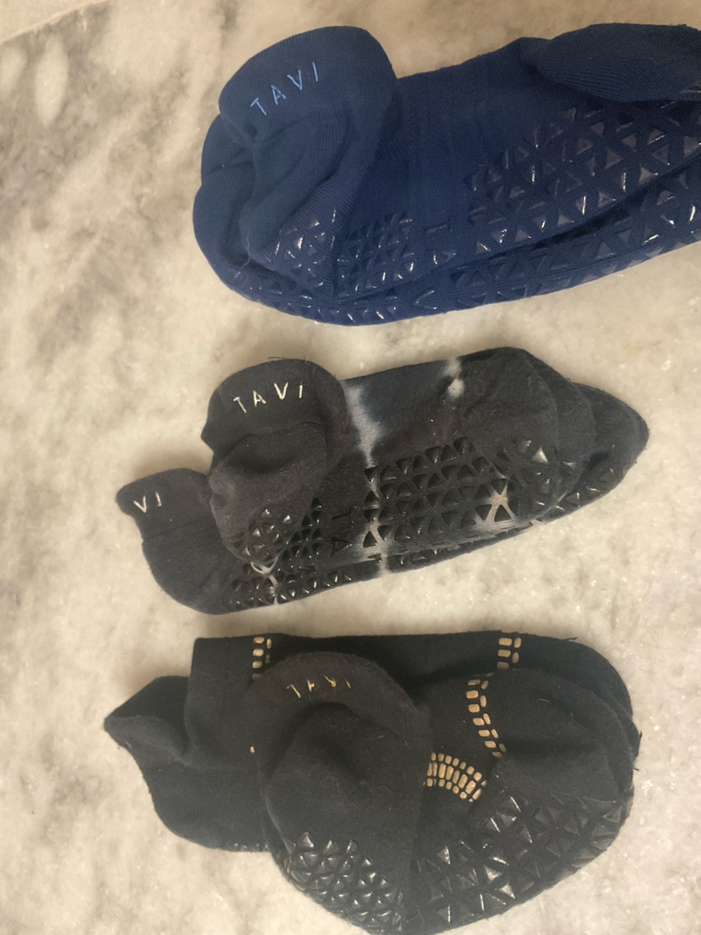 3 pairs Tavi Grip Socks
